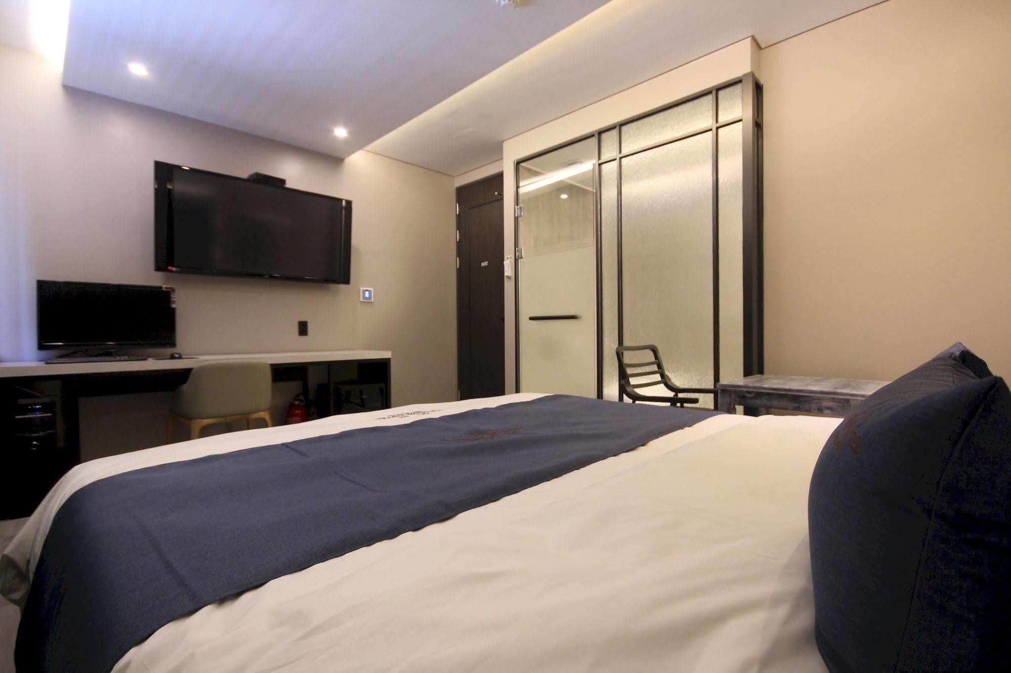 The Club Hotel Seomyeon Μπουσάν Εξωτερικό φωτογραφία